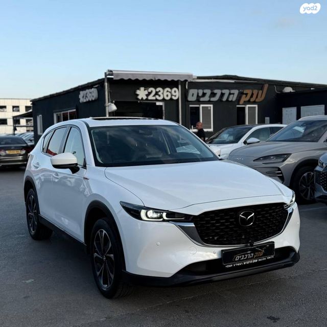 מודעת רכב מאזדה CX-5