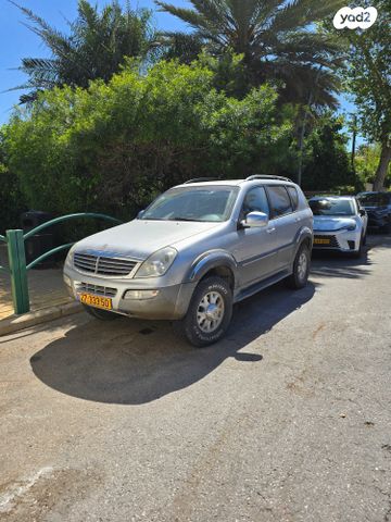 מודעת רכב סאנגיונג רקסטון