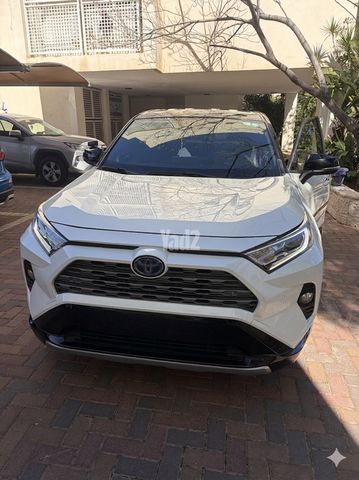 מודעת רכב טויוטה RAV4