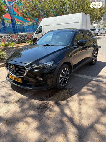 מודעת רכב מאזדה CX-3