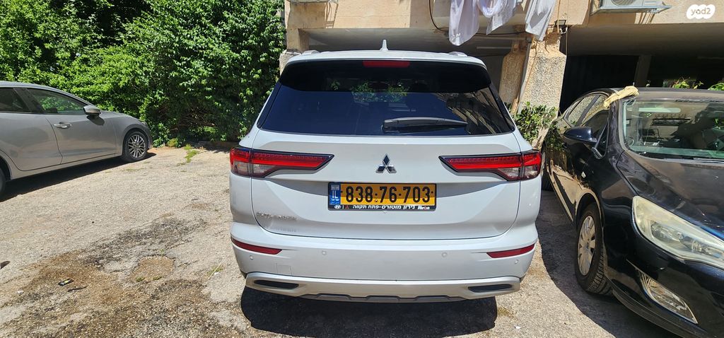 מודעת רכב מיצובישי אאוטלנדר