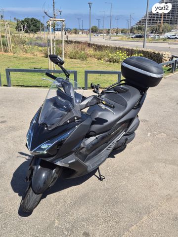 מודעת רכב קימקו דאון-טאון 250ABS