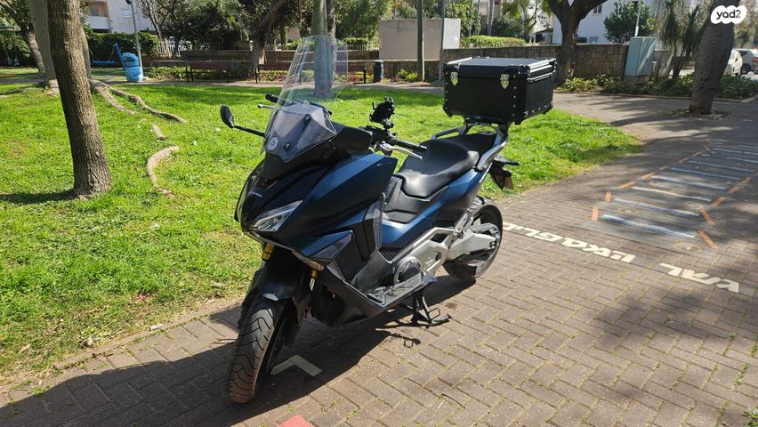 מודעת רכב הונדה פורזה 750