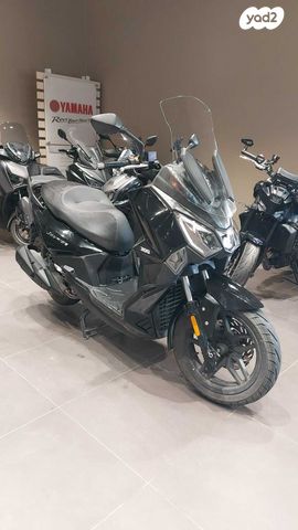 מודעת רכב סאן יאנג ג'וירייד 300 15