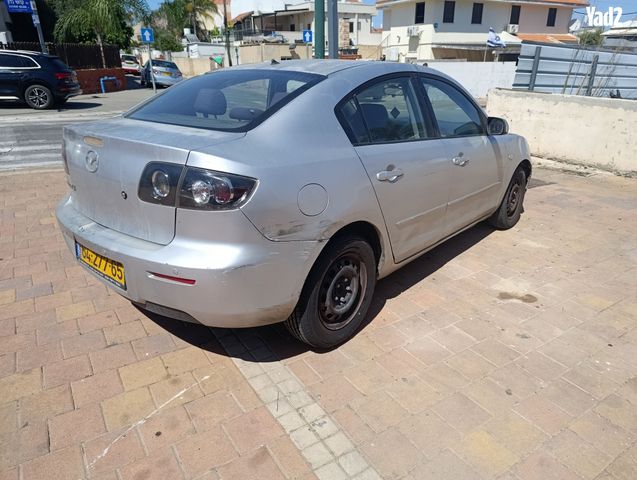 מודעת רכב מאזדה 3 1
