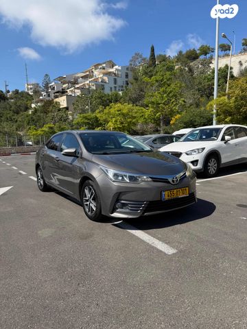 מודעת רכב טויוטה קורולה