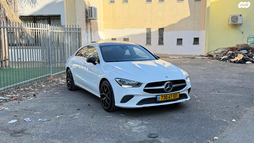 מודעת רכב מרצדס-בנץ CLA