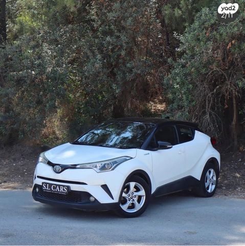 מודעת רכב טויוטה C-HR