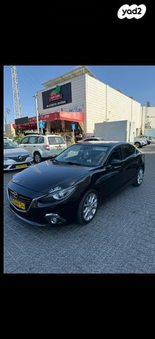 מודעת רכב מאזדה 3
