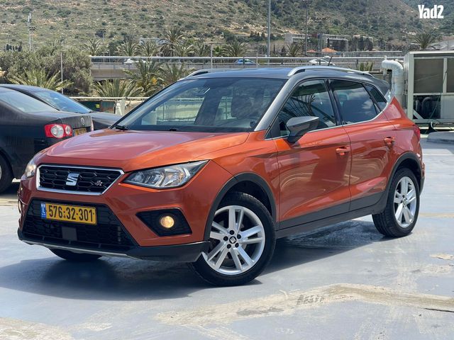 מודעת רכב סיאט ארונה
