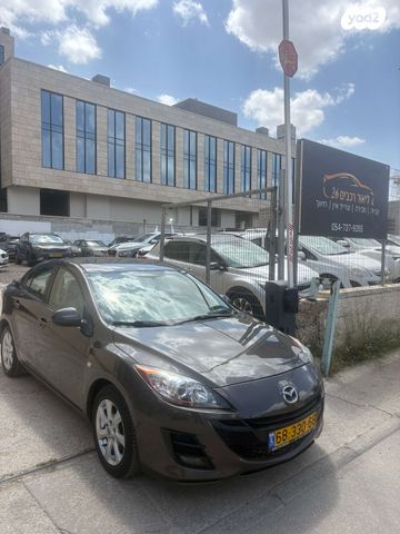 מודעת רכב מאזדה 3