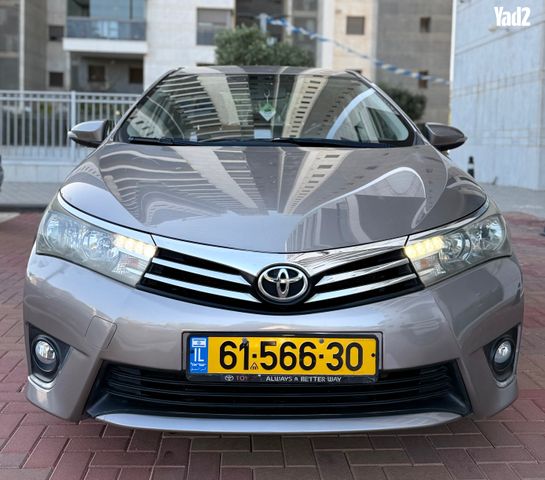 מודעת רכב טויוטה קורולה