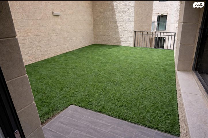 ראובן מנשה רביע 1