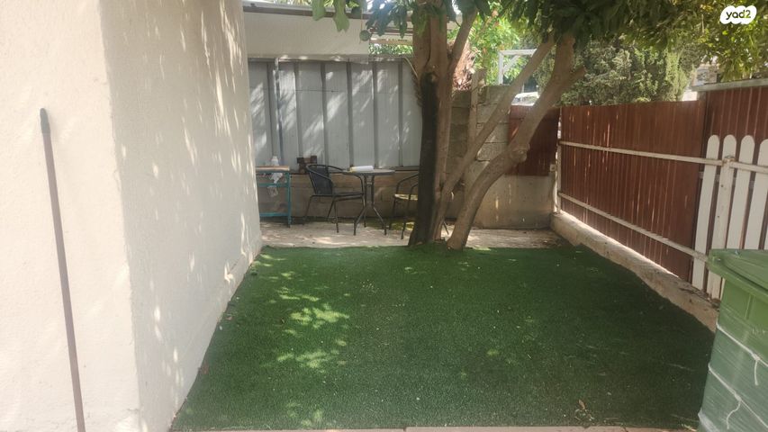 עירית 1