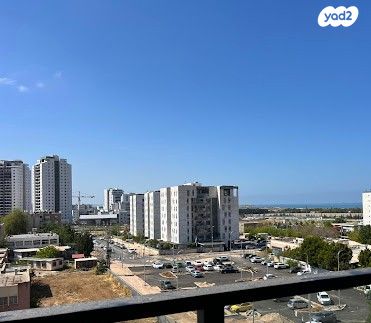 ז'בוטינסקי 71