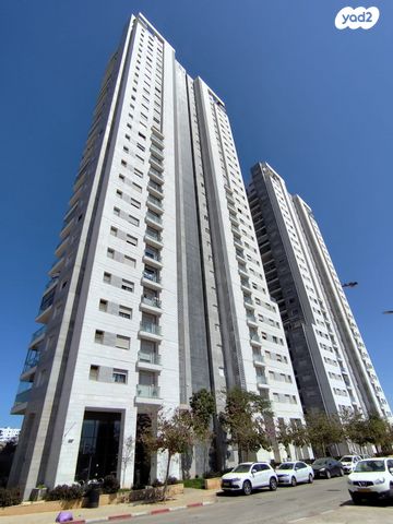 גאולה כהן 1
