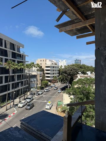 הקלעים 2