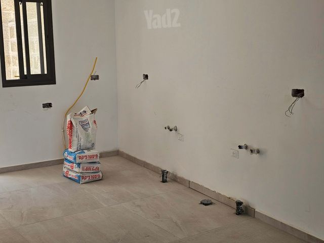 בית פרטי/ קוטג' להשכרה בבית שמש (תיווך) — 3