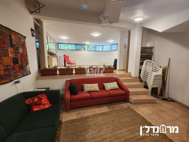 מרתף/ פרטר