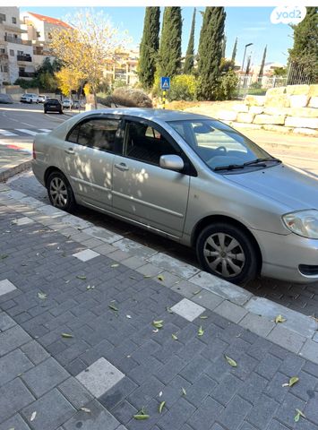 מודעת רכב טויוטה קורולה