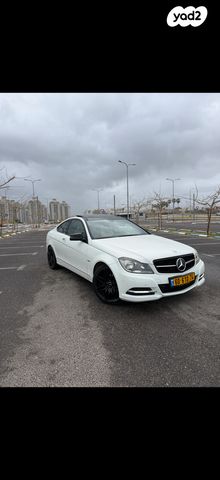 מודעת רכב מרצדס-בנץ C-class