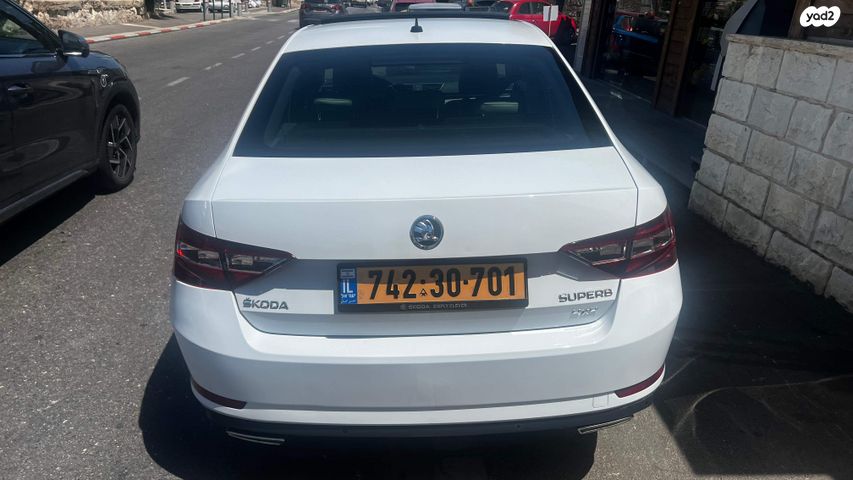 מודעת רכב סקודה סופרב
