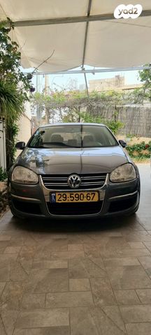 מודעת רכב פולקסווגן ג'טה 
