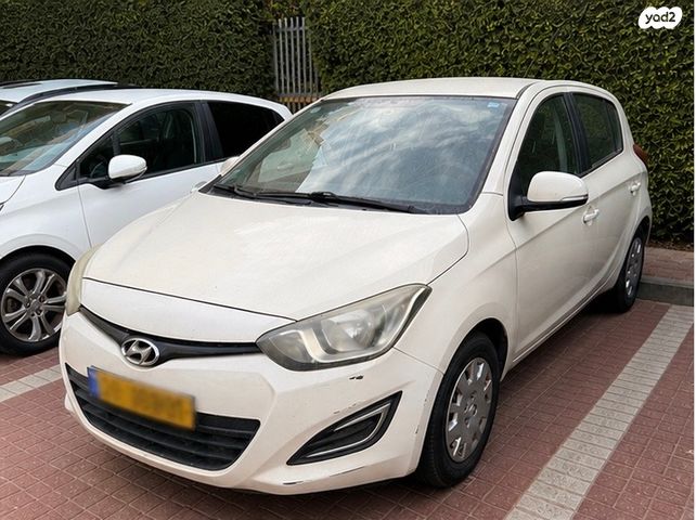 מודעת רכב יונדאי i20