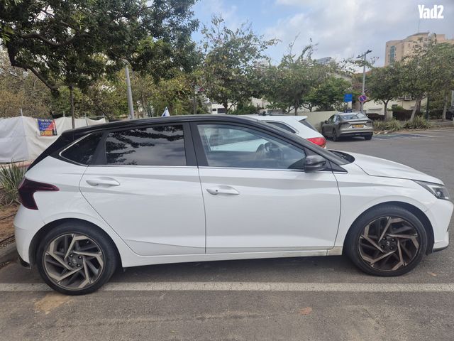 מודעת רכב יונדאי i20