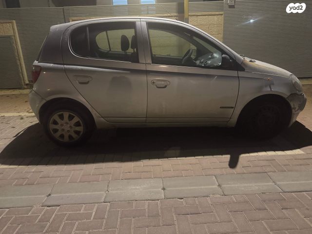 מודעת רכב טויוטה יאריס