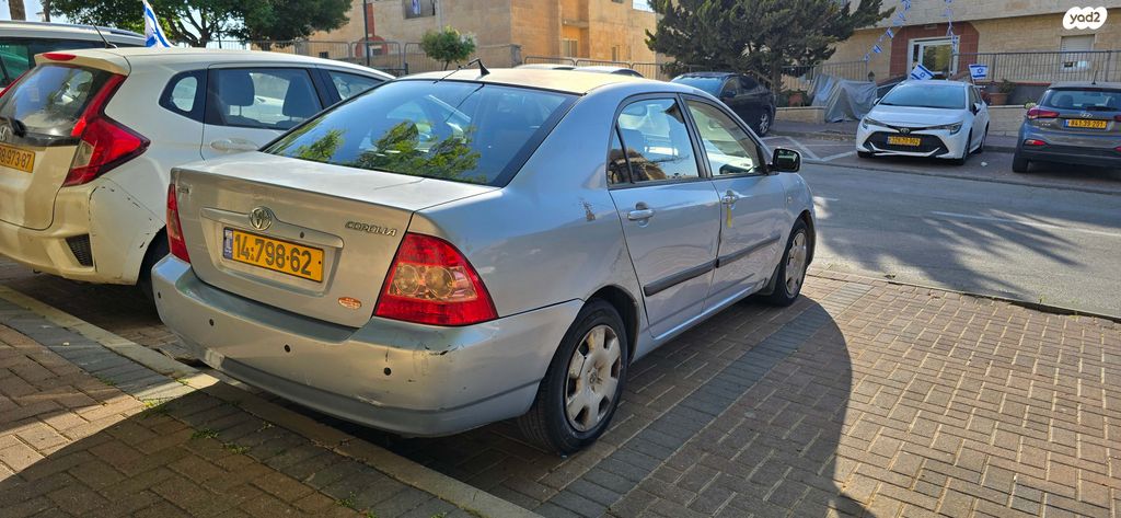 מודעת רכב טויוטה קורולה