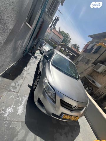 מודעת רכב טויוטה קורולה