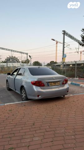 מודעת רכב טויוטה קורולה