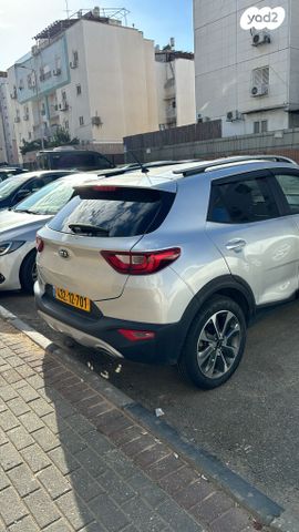 מודעת רכב קיה סטוניק