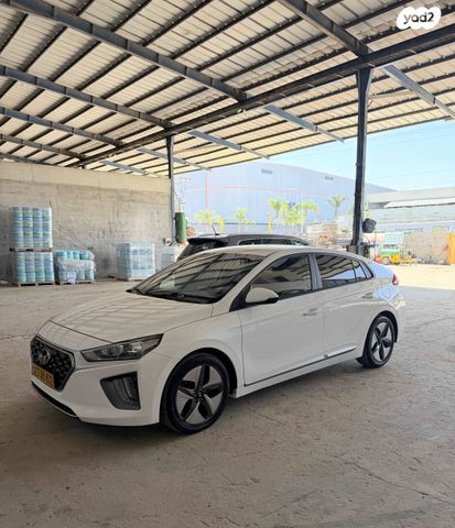 מודעת רכב יונדאי איוניק