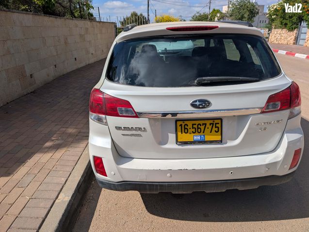 מודעת רכב סובארו אאוטבק