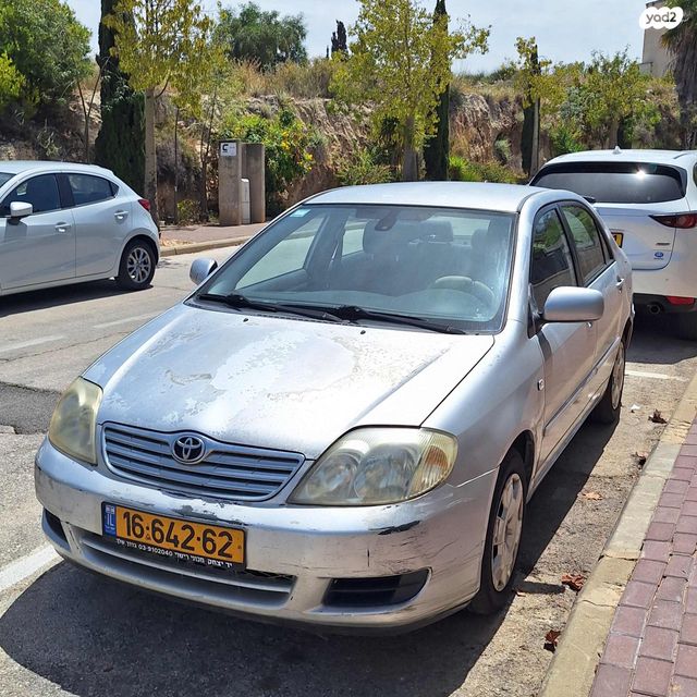 מודעת רכב טויוטה קורולה