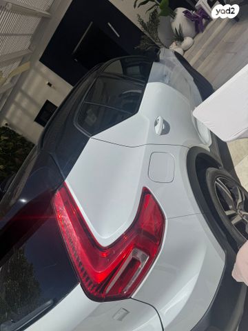 מודעת רכב וולוו XC40
