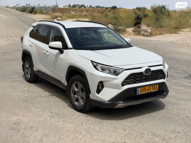 מודעת רכב טויוטה RAV4