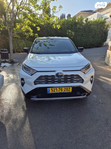 מודעת רכב טויוטה RAV4