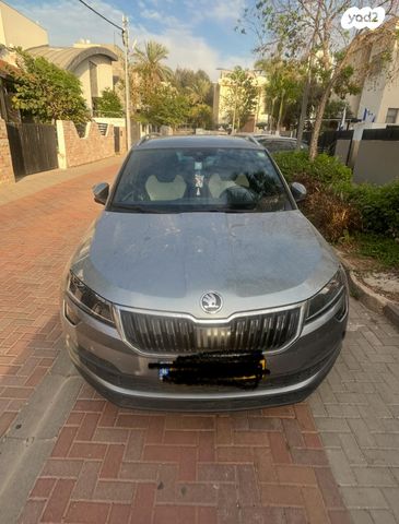 מודעת רכב סקודה קארוק