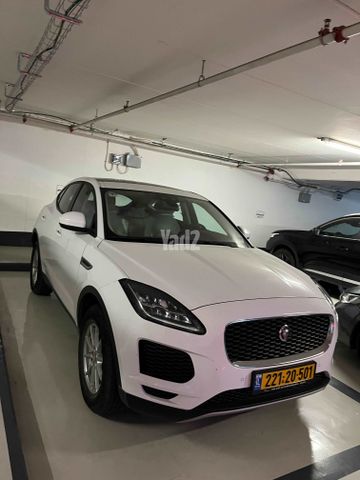 מודעת רכב יגואר E-Pace