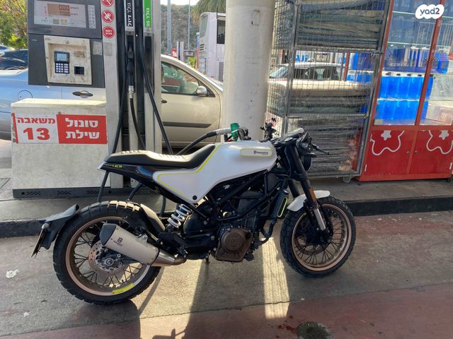מודעת רכב הוסקוורנה VITPILEN 401