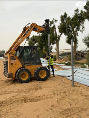 מודעת רכב מיני מעמיס