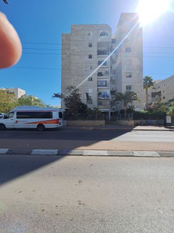 מנחם דונקלבלום 3