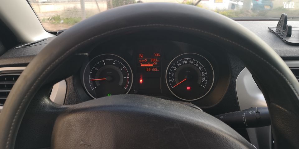 מודעת רכב פיג'ו 301