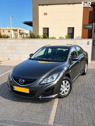 מודעת רכב מאזדה 6