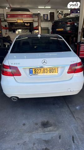 מודעת רכב מרצדס-בנץ E-class