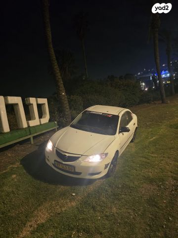 מודעת רכב מאזדה 3