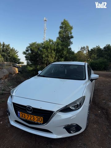 מודעת רכב מאזדה 3
